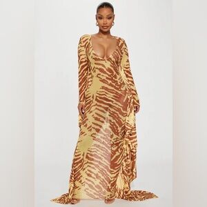 Fashion Nova Brown and Tan Maxi Dress